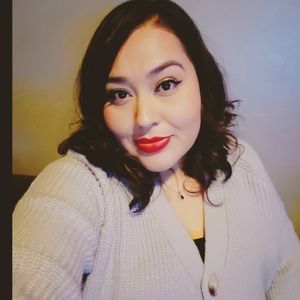 Meet your Posher, Erika